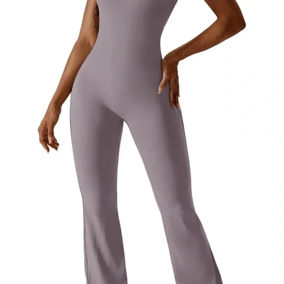 Elegant Mauve Jumpsuit - Picture 5 of 7